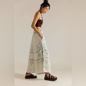 Free People Day Break Pull On Jean Eyelet Lace Up Light Wash Blue Large Slouchy‎